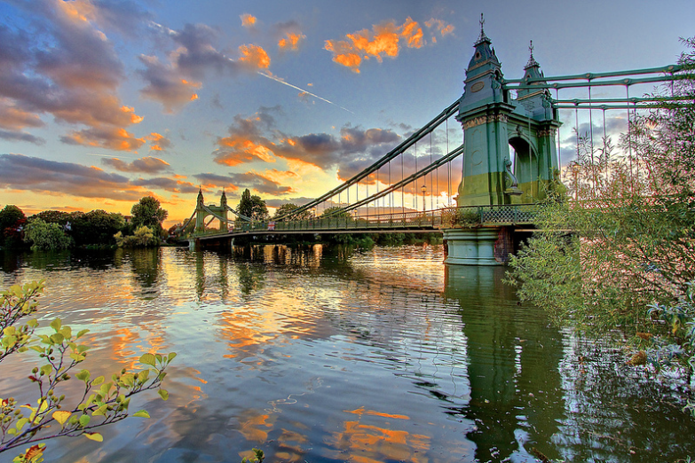Things to do in London with Kids, walk from Hammersmith Bridge