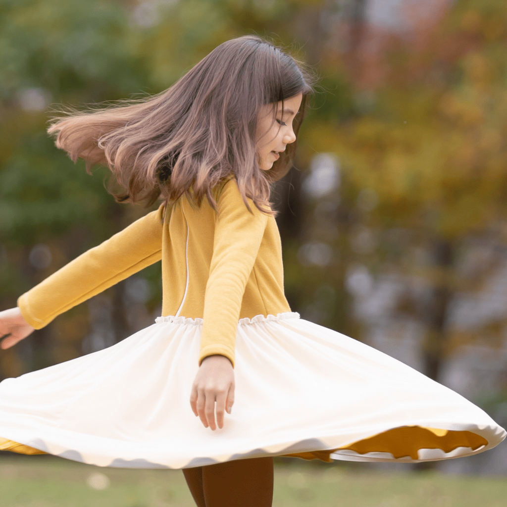 Twirly girl daydreaming deals dress